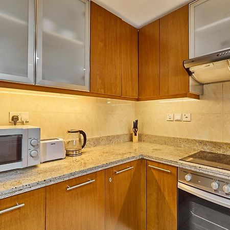 Shukran Homes Lux 1Br With Fountains View ドバイ エクステリア 写真
