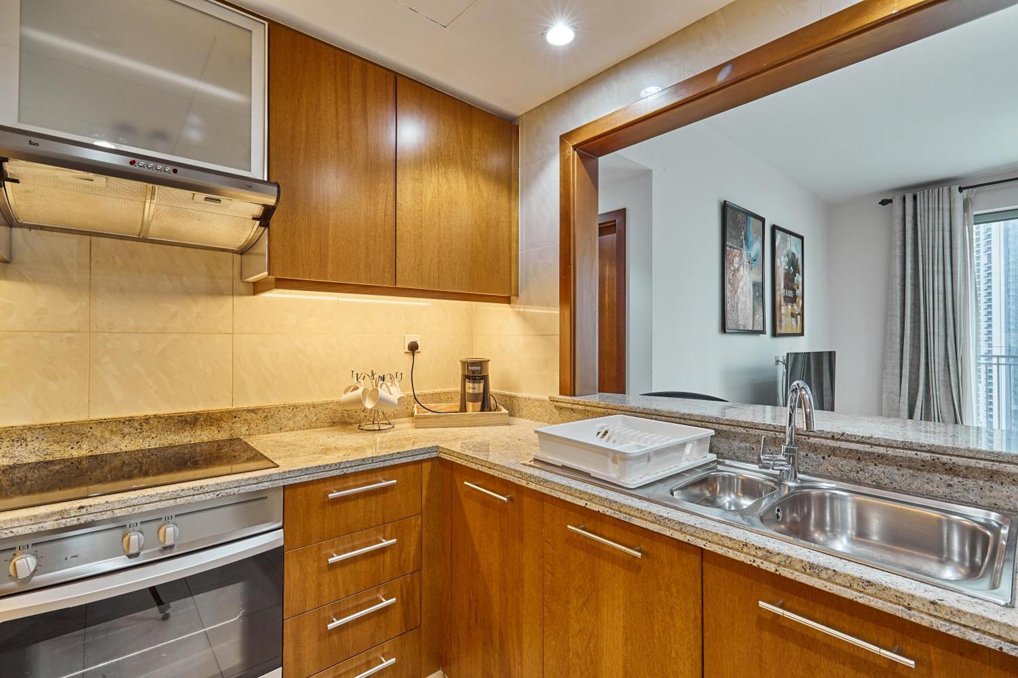 Shukran Homes Lux 1Br With Fountains View ドバイ エクステリア 写真